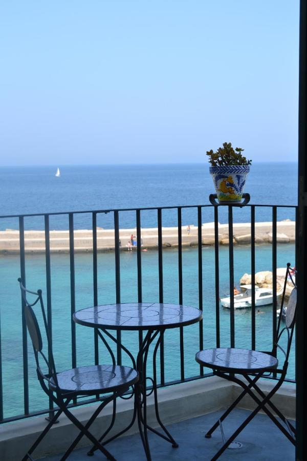 Villa 4 Balconi House-San Gregorio Palazzo Unico Vista Mare Gallipoli Zimmer foto
